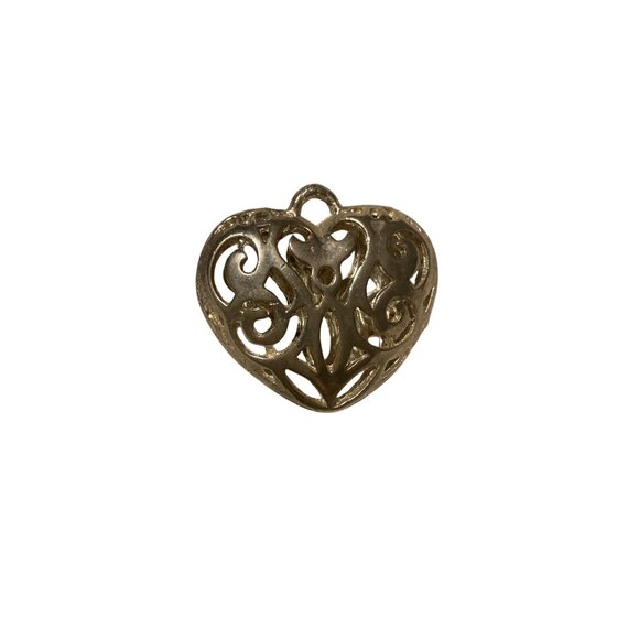 Heart-Shaped Silver Filigree Pendant Necklace Charm - Picture 2 of 2